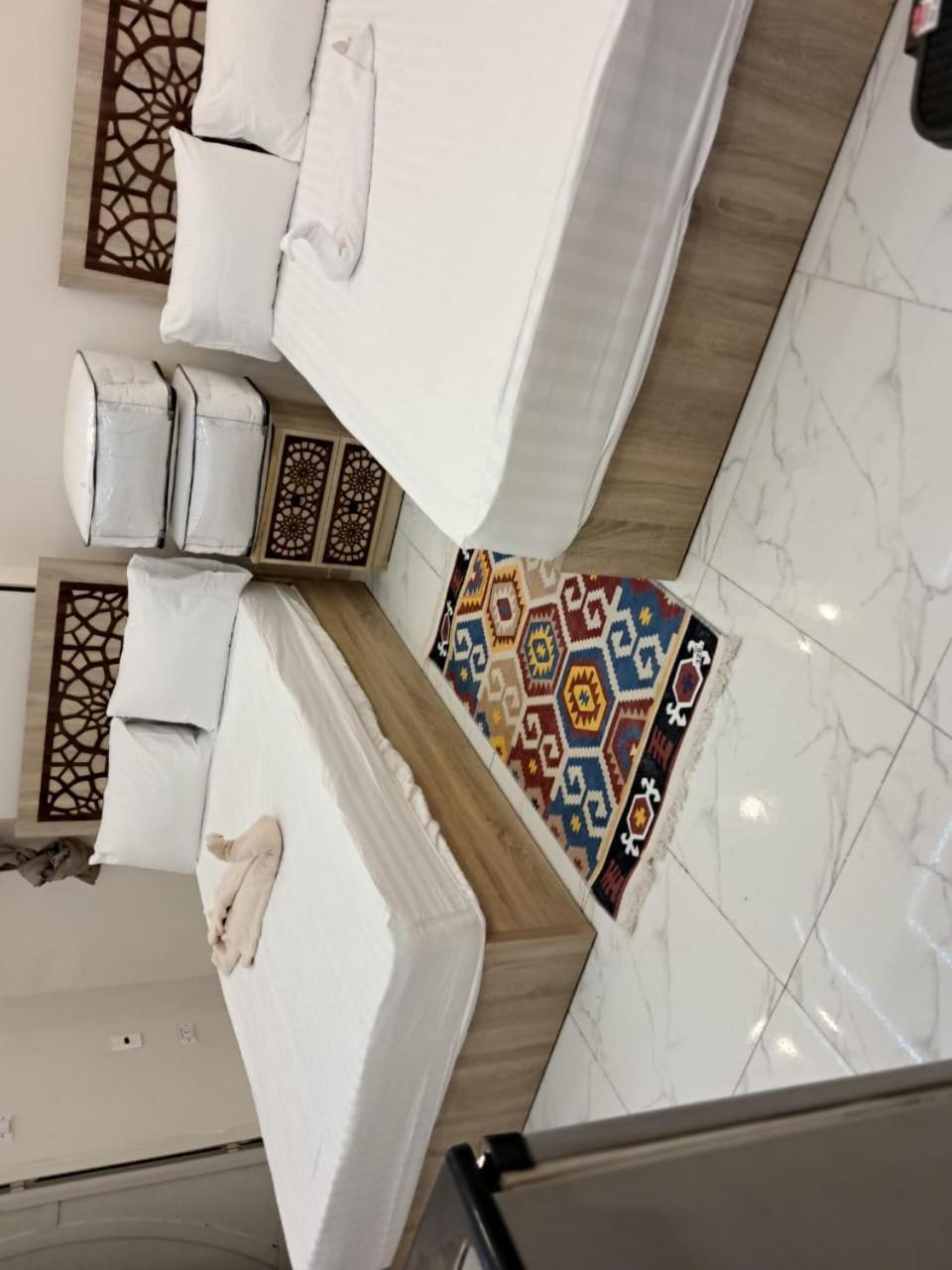 Pyramids East Inn Kafret el-Gabal المظهر الخارجي الصورة